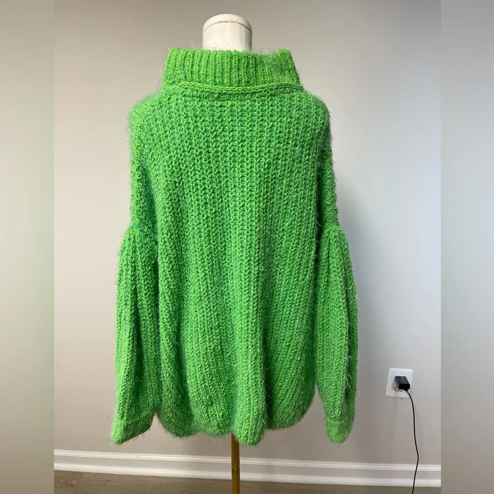 Free People Oasis Energy Tunic Chunky Knit Sweater - Picture 7 of 9